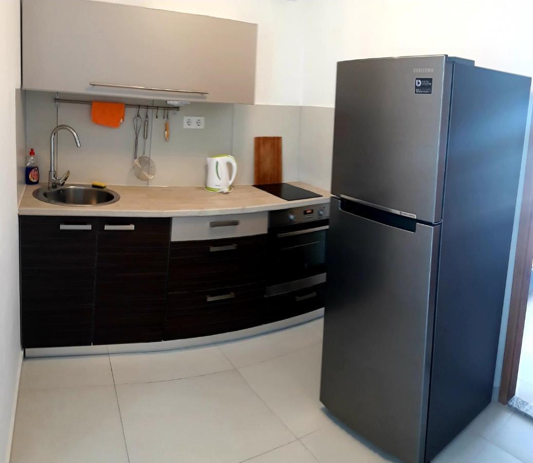 Apartments Dubravka Pirovac Ngoại thất bức ảnh