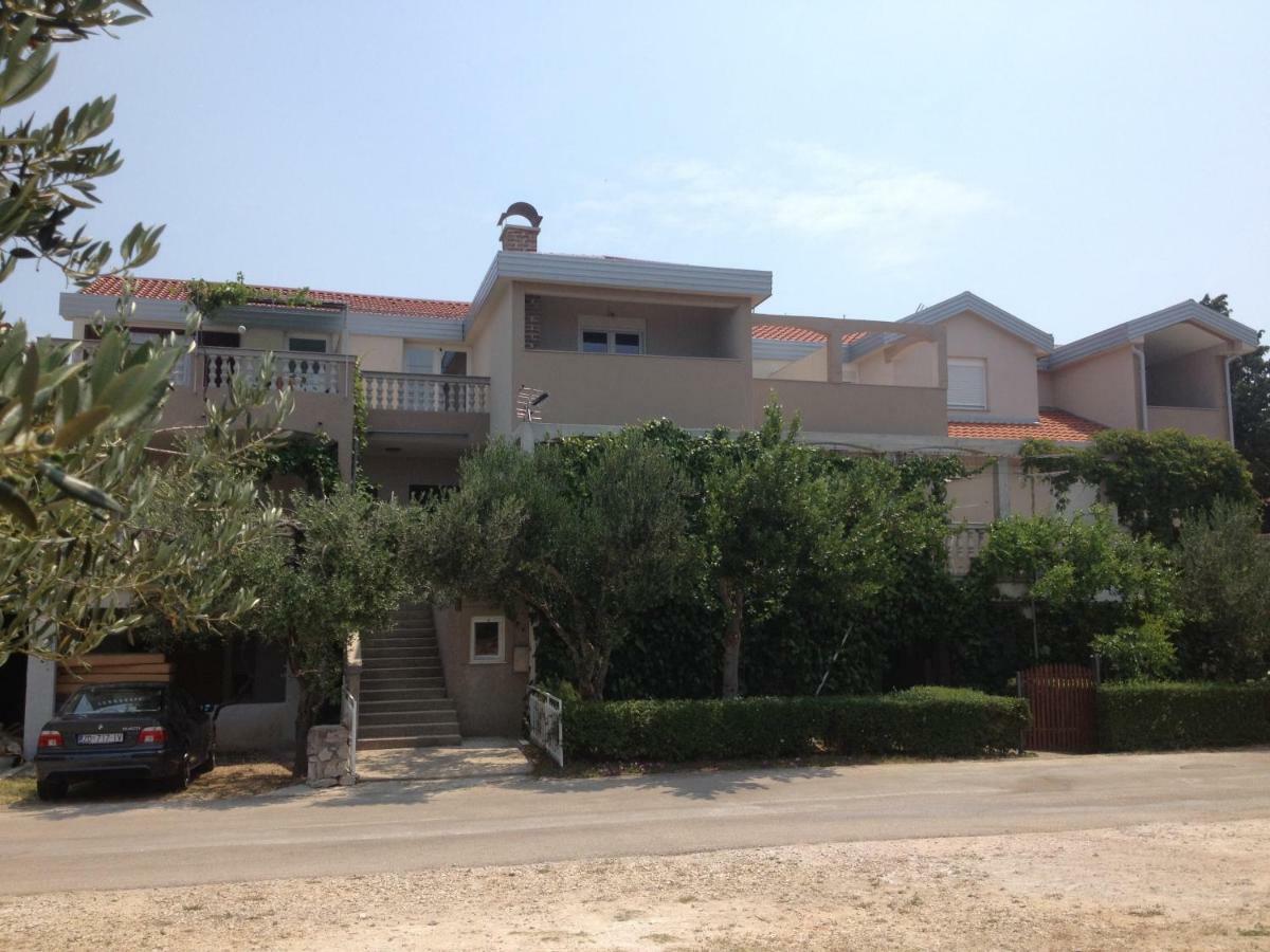 Apartments Dubravka Pirovac Ngoại thất bức ảnh